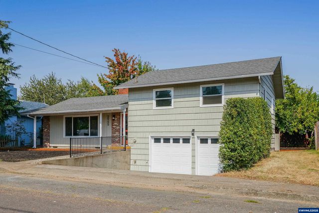 2955 Wedgewood Ct NE, Salem, OR 97301