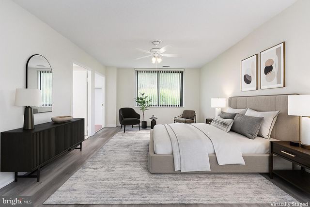 3713 S GEORGE MASON DR #T5, Falls Church, VA 22041