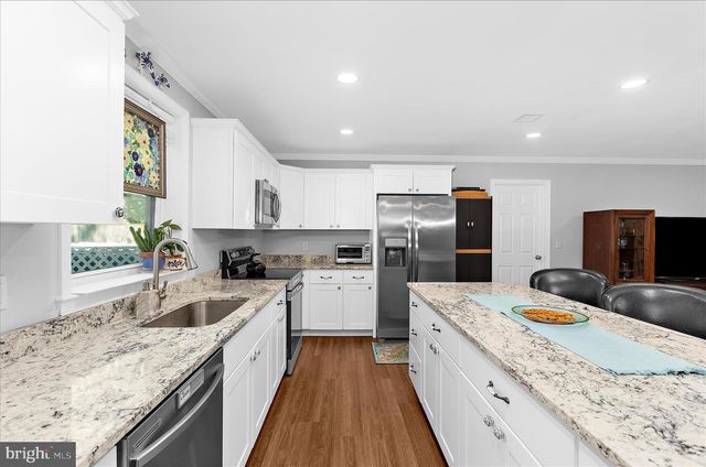 1906 STEVENS DR, Chester, MD 21619