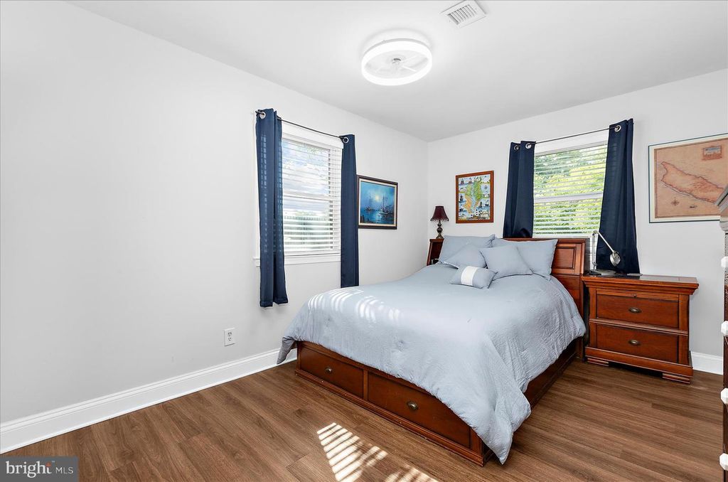 Image 21 of property listing at 1906 STEVENS DR, Chester, MD 21619