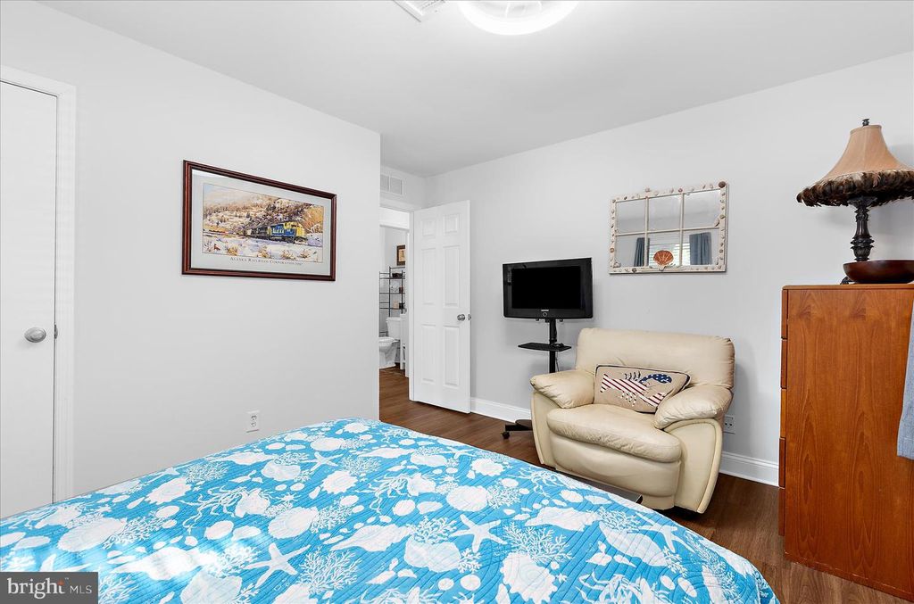 Image 27 of property listing at 1906 STEVENS DR, Chester, MD 21619