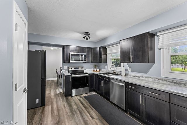 1330 Apache Pass, Streetsboro, OH 44241