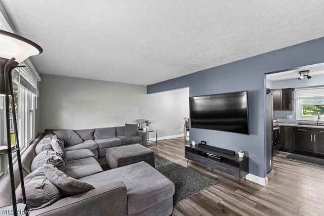 1330 Apache Pass, Streetsboro, OH 44241
