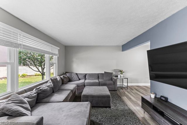 1330 Apache Pass, Streetsboro, OH 44241