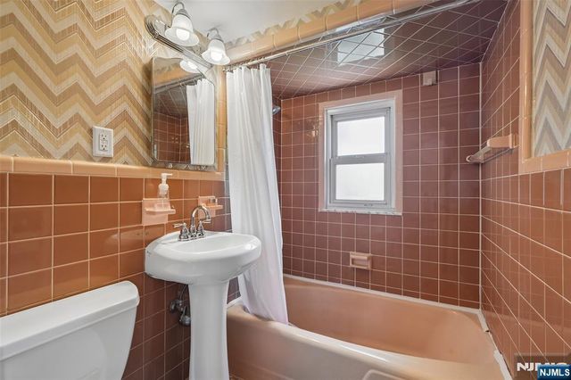 741 Briarcliff Avenue, Maywood, NJ 07607