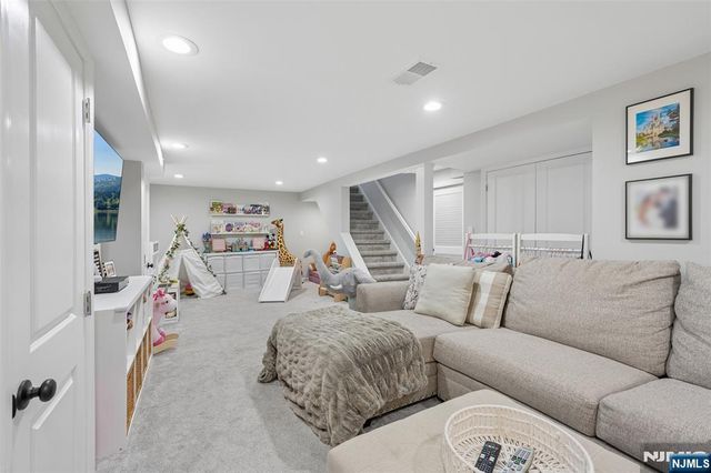 741 Briarcliff Avenue, Maywood, NJ 07607