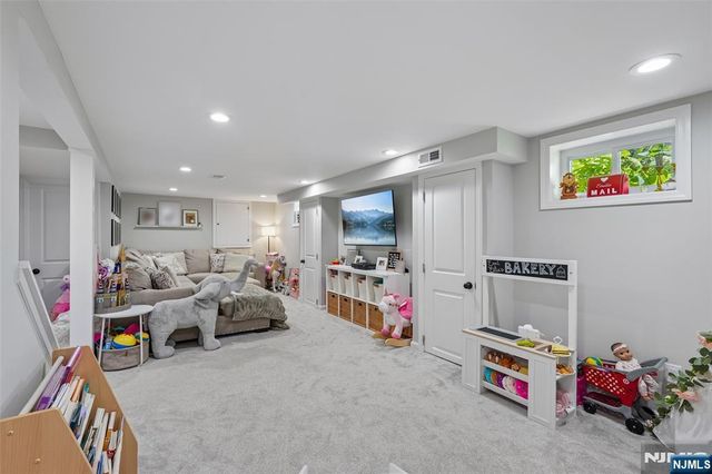 741 Briarcliff Avenue, Maywood, NJ 07607