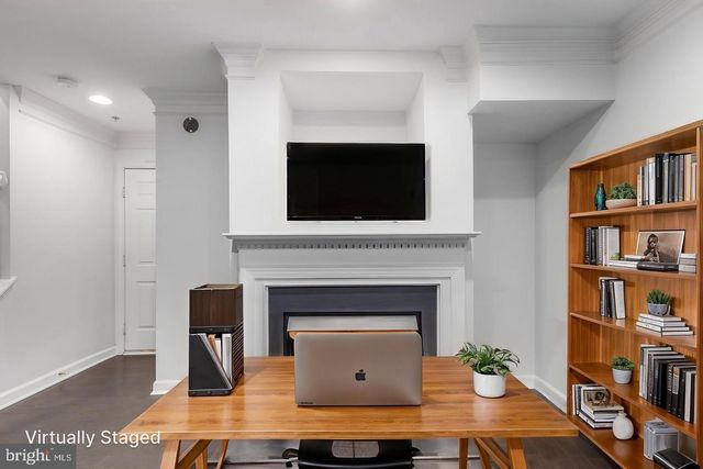 8830 MANSION VIEW CT, Vienna, VA 22182