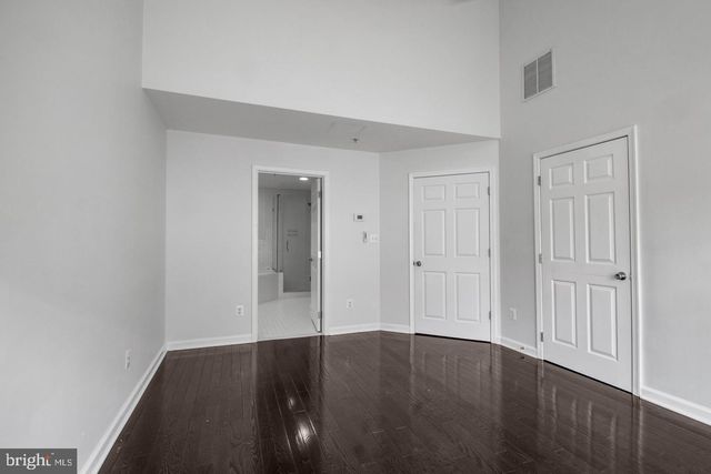 8830 MANSION VIEW CT, Vienna, VA 22182