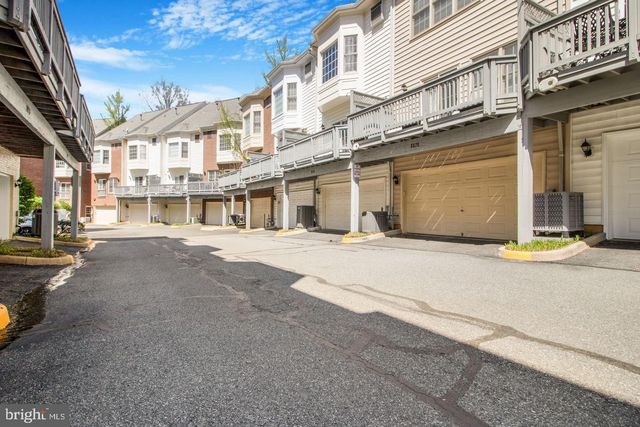 8830 MANSION VIEW CT, Vienna, VA 22182