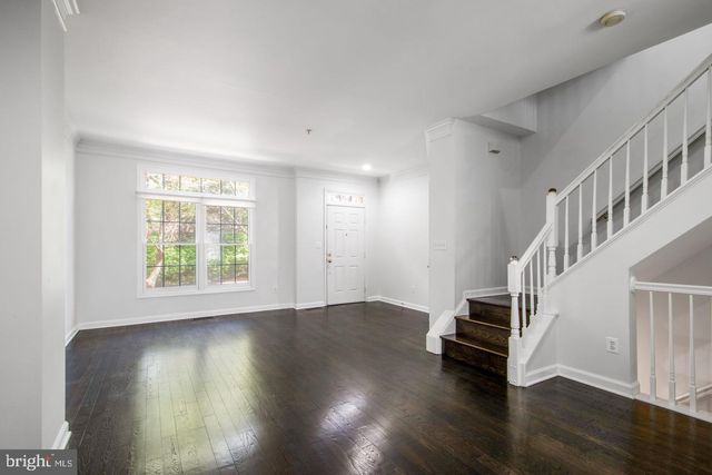 8830 MANSION VIEW CT, Vienna, VA 22182