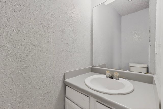 9467 Olde Towne Row, Dallas, TX 75227