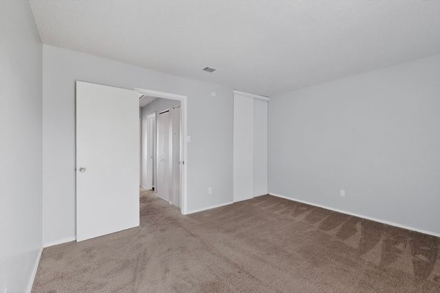 9467 Olde Towne Row, Dallas, TX 75227