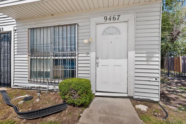 9467 Olde Towne Row, Dallas, TX 75227