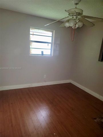 10210 SW 173rd St, Miami, FL 33157