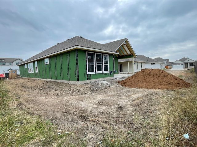 154 Paul Pena DR, San Marcos, TX 78666