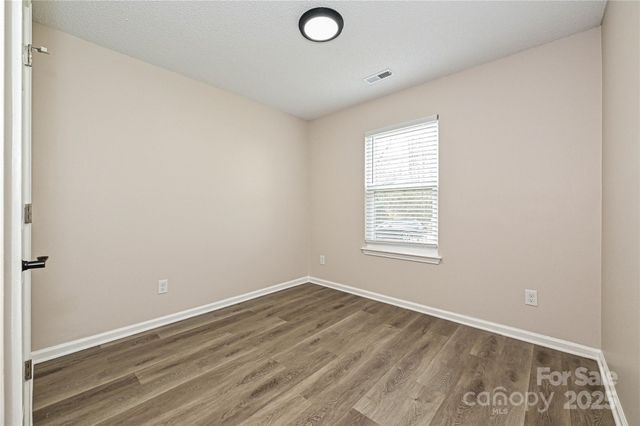 3133 Amay James Avenue, Charlotte, NC 28208