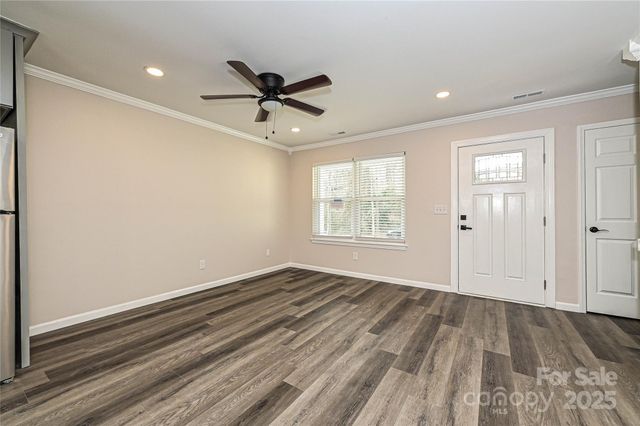 3133 Amay James Avenue, Charlotte, NC 28208