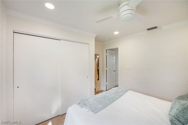 5179 Sycamore DR, Naples, FL 34119