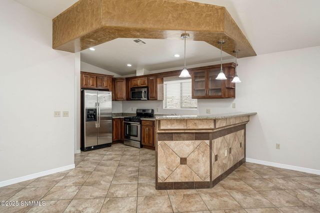 7324 Vista De Sobre Drive, Las Cruces, NM 88012