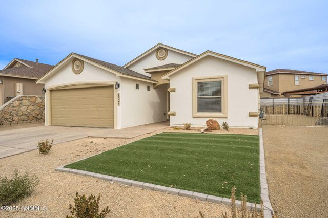 7324 Vista De Sobre Drive, Las Cruces, NM 88012