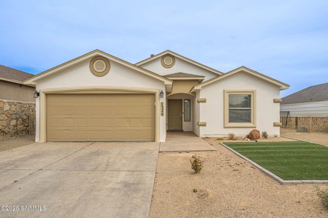 7324 Vista De Sobre Drive, Las Cruces, NM 88012