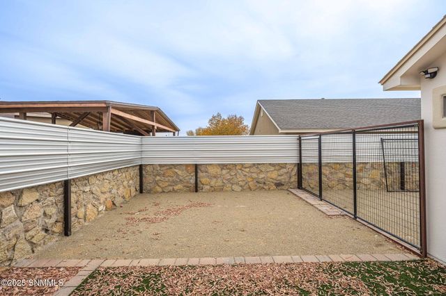7324 Vista De Sobre Drive, Las Cruces, NM 88012