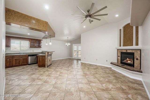 7324 Vista De Sobre Drive, Las Cruces, NM 88012