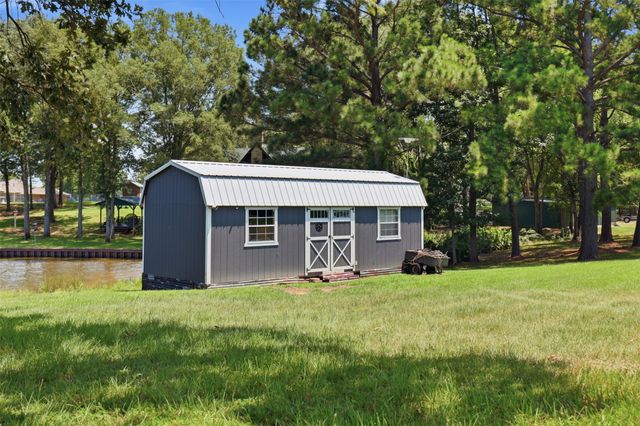 1994 CR 2320, Pittsburg, TX 75686