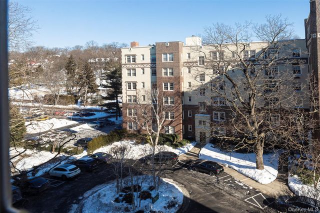 3 Tanglewylde Avenue 5C, Bronxville, NY 10708