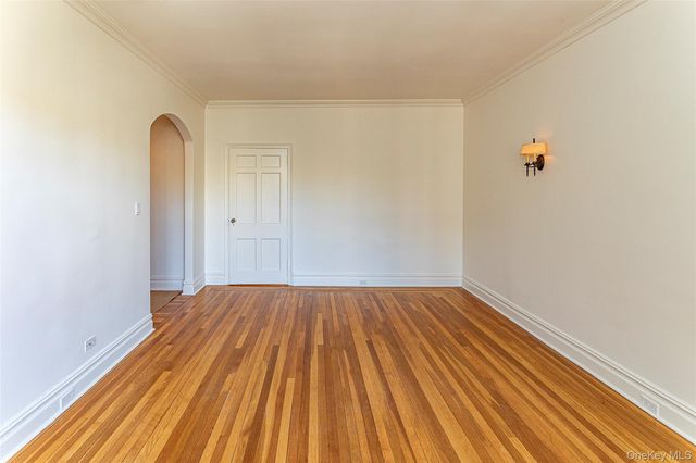 3 Tanglewylde Avenue 5C, Bronxville, NY 10708