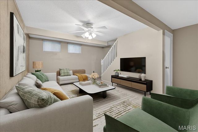 11846 Sologne Court, Maryland Heights, MO 63043