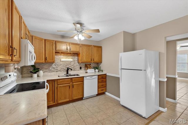 11846 Sologne Court, Maryland Heights, MO 63043