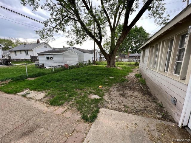 5027 Woodward Street, Wayne, MI 48184