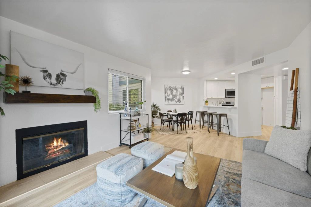 3002 Blue Oak Ct, Spring Valley, CA 91978