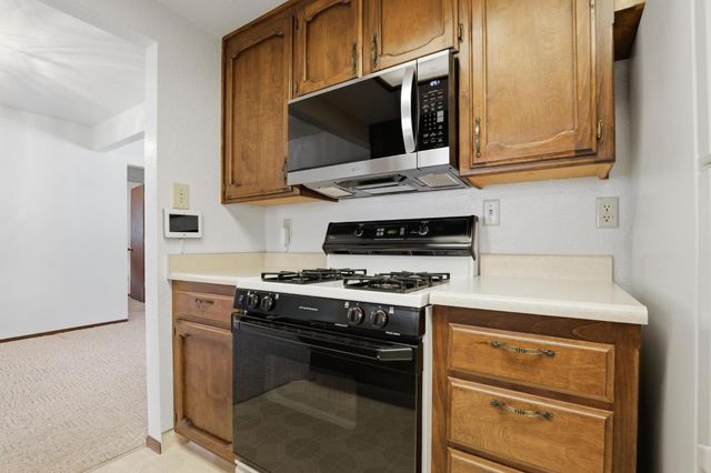 1042 Jay St, Olivehurst, CA 95961