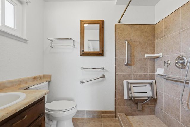 1042 Jay St, Olivehurst, CA 95961