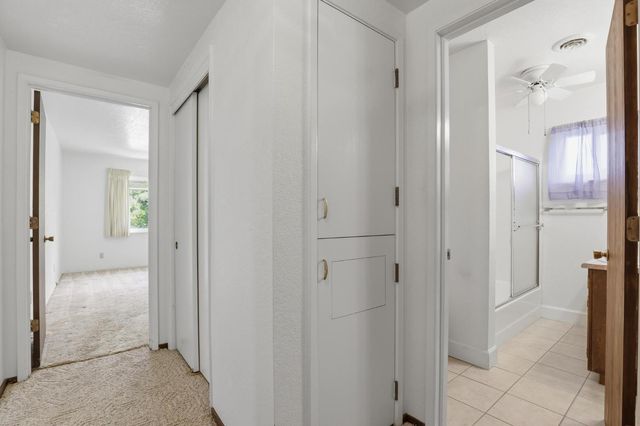 1042 Jay St, Olivehurst, CA 95961