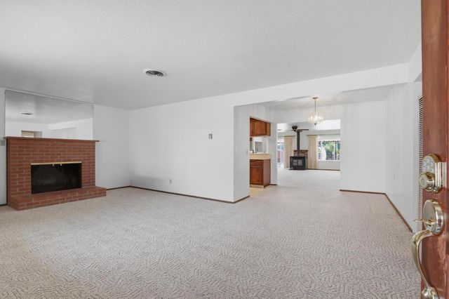 1042 Jay St, Olivehurst, CA 95961