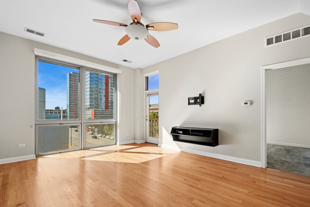 2035 S Indiana Avenue 405, Chicago, IL 60616 — photo 4