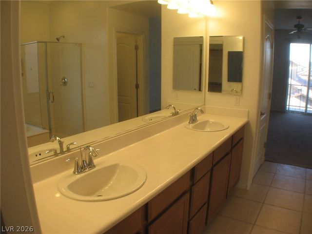 7273 Summer Grove Avenue, Las Vegas, NV 89117
