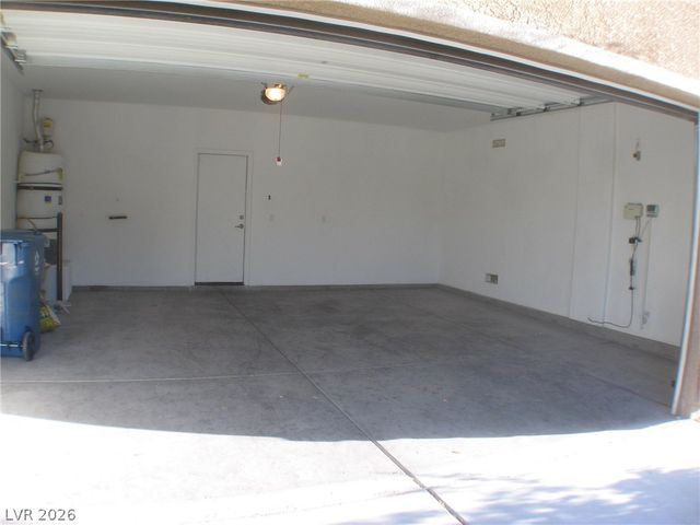 7273 Summer Grove Avenue, Las Vegas, NV 89117