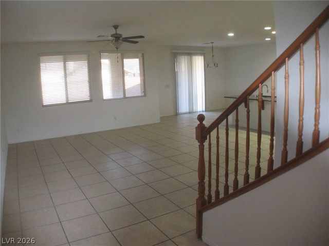 7273 Summer Grove Avenue, Las Vegas, NV 89117