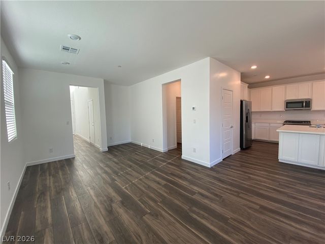 64 Strada Moscato, Henderson, NV 89011