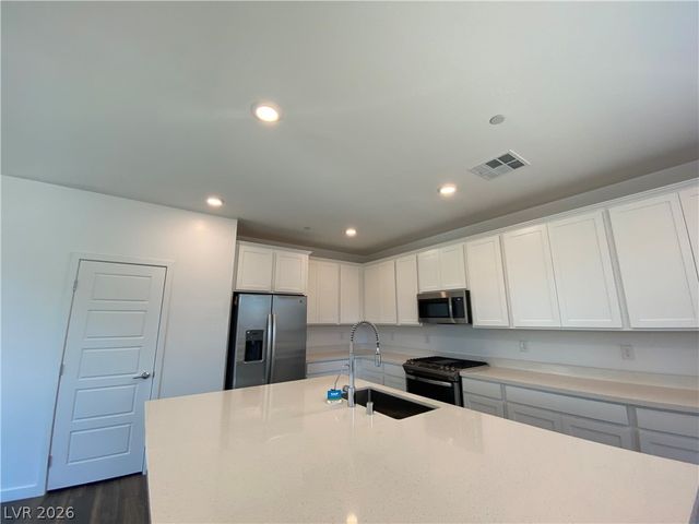 64 Strada Moscato, Henderson, NV 89011