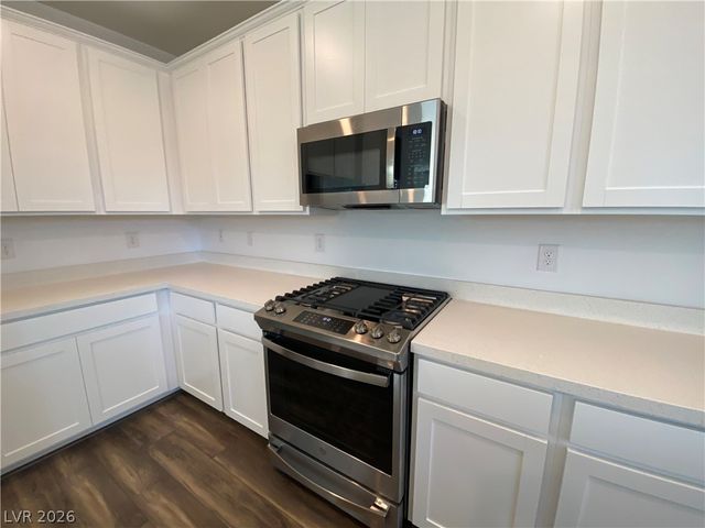 64 Strada Moscato, Henderson, NV 89011