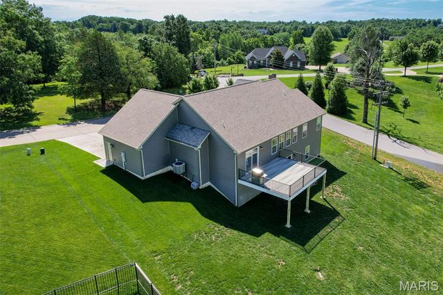 201 Auburn Ridge Drive, Troy, MO 63379