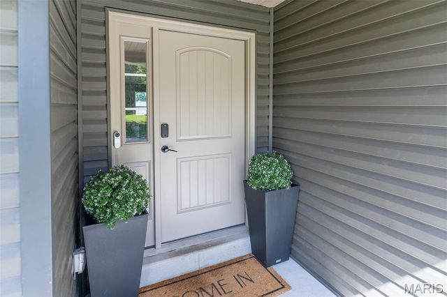 201 Auburn Ridge Drive, Troy, MO 63379
