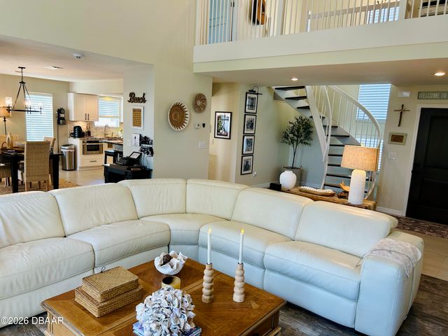 4623 S Atlantic Avenue, New Smyrna Beach, FL 32169