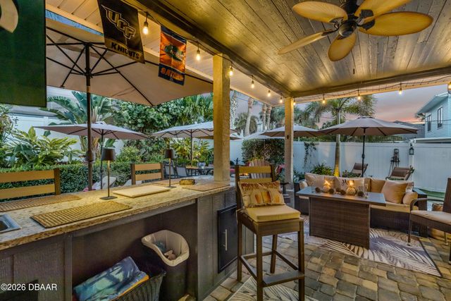 4623 S Atlantic Avenue, New Smyrna Beach, FL 32169